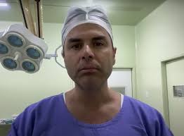 Médico evangélico vence prêmio iBest e agradece a Jesus Cristo