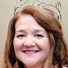 Tchefuncte 'Goes ot the Box Office' for Mardi Gras merriment