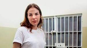 Suzane von richthofen (* 3. Suzane Von Richthofen Recupera Direito De Sair Da Prisao No Dia Das Maes