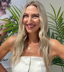 The smile says it all #hairetiquette #salon #melbournestylist #melbourne  #melbournesalon #thejulesexperience #melhairetiquette #chelseaheightssalon  #chelseaheights