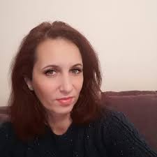 Din 29 iunie te așteptăm în noul magazin PANDORA din Shopping City Deva!  😍👇Mai mult, în perioada 29-30 iunie, cumpărați bijuterii în valoare de  minimum 399 RON și veți primi cadou o