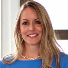 Traci Sloan's Instagram, Twitter & Facebook