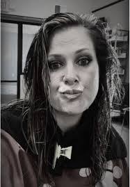 Jessica Crump's Instagram, Twitter & Facebook