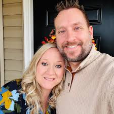 It is officially official. I am the shortest in the family. Kensington has  passed me. 😢 Where did my babies go???