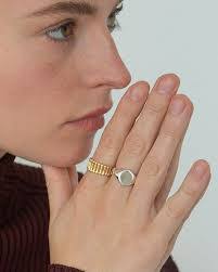 Georgia Ring's Instagram, Twitter & Facebook