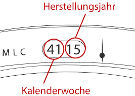 Die laufsohlen von fahrzeugen sind eine der wichtigsten einrichtung: So Alt Durfen Winter Und M S Reifen Sein Fuhrerscheine De