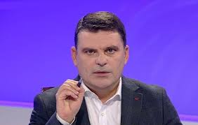 Check spelling or type a new query. Ziaristul Radu Tudor ImplineÈ™te 50 De Ani Poze Rare ReÈ›ete È™i Vedete