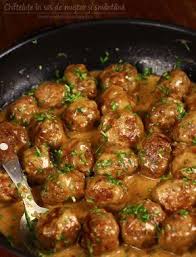 Mancaruri gatite tocanita de vitel carne de vitel, ceapa, ardei si sos tomate170/50 gr. 140 Felul Doi Ideas ReÈete Culinare Mancare GÄtit