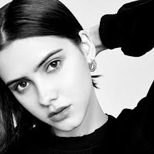 PAIGE silver earrings with helix structure