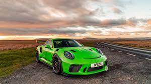 Green Porsche Wallpapers Top Free Green Porsche Backgrounds Wallpaperaccess
