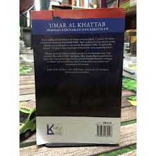 Umar was born in mecca around 581 to the adi clan of the quraish tribe. Umar Al Khatab Pemisah Kebenaran Dan Kebatilan Novel Sejarah Islam Oleh Abdul Latip Talib Shopee Malaysia