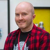 Robert Nevitt's Instagram, Twitter & Facebook