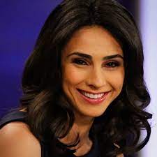 Araksya Karapetyan Bio Age Net Worth Salary Husband Kids Height