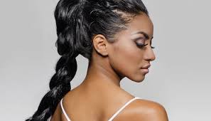 We've rounded up our favorite hairstyles for women over 50. Presentable Hairstyles For Frizzy Hair You Should Try Nykaa S Beauty Book