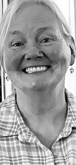 Hi all! I just wanted to introduce myself and share a photo I took. I'm the  one in middle.