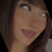 50+ perfiles de «Naila»