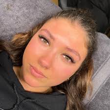 Before & After of these cute Volumes😻😻 Using 9-12, 5D fans 🤍 Dm // email  for bookings x • • • • • • • • • • #lashextensions #nsbeautystudio #lashes  #lashtech #