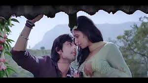Baarish Full Song Yaariyan 2014 By Bombaychopra Youtube It marked the debut of the director as well as the leads. baarish full song yaariyan 2014 by bombaychopra