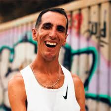 Športnik Alex je prva oseba s cerebralno paralizo, ki je pretekla maraton!  Kapo dol!