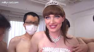 Piano Concert milky-cat bukkake - unique experience.