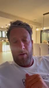 Shane Medlin's Instagram, Twitter & Facebook