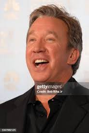 11,045 Tim Globe Photos & High Res Pictures