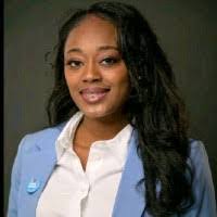 Shani Scott's Instagram, Twitter & Facebook