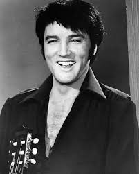 Elvis had such a fantastic sense of humour I just love his laugh 😃 🥰