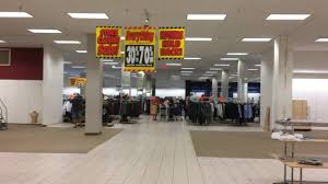 Sears Going Out Of Business Marks The End Of An Era Going Out Of Business End Of An Era Store Closing Sale