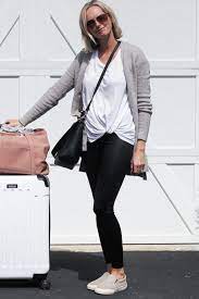 The Best Travel Outfit For Long Flights I Am Sharing A Long Haul Flight Outfit Idea Including A Li Flight Outfit Long Haul Flight Outfit Comfy Travel Outfit