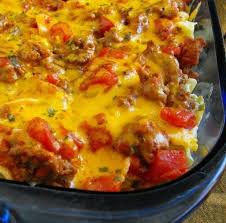 This Beef Lombardi Is A Hearty Casserole With Ground Beef Egg Noodles Cream Cheese Tomatoes And Tons Of Flavor Easy Recipe Recipes Food Cooking Recipes