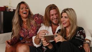 Porém, hoje em dia, o campeão não fala publicamente sobre o programa. Alemao Iris E Fani Se Reencontram Dez Anos Apos Viverem Triangulo Amoroso No Bbb 7 Famosos Extra Online