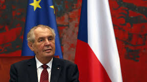 Milos zeman was born on september 28, 1944 in kolín, protectorate bohemia and moravia. Zeman Chce Dojednat Aby Cesko Prestalo Uznavat Kosovo To V Reakci Zrusilo Ucast Na Summitu V4 V Praze Hospodarske Noviny Ihned Cz