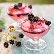 Thanksgiving desserts easy fall dessert recipes desserts for a crowd fall desserts delicious desserts desserts caramel kids looking for an easy thanksgiving dessert? Quick And Easy Dinner Party Desserts Fruit Dessert Recipes
