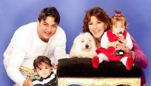 أعلنت الفنانة المصرية هالة صدقي على حسابها الخاص بـ(إنستغرام)، إلغاء القضية التي رفعها ضدها زوجها سامح سامي، للتشكيك في نسب أولادها. Ø£Ø²Ù…Ø© Ø§Ù„Ù†Ø³Ø¨ ØªØªØµØ§Ø¹Ø¯ Ø¨ÙŠÙ† Ù‡Ø§Ù„Ø© ØµØ¯Ù‚ÙŠ ÙˆØ²ÙˆØ¬Ù‡Ø§