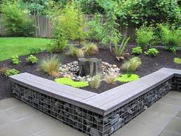 Met Ein Paar Steinen Basteln Sie Die Schonsten Pflanzkubel Toll Fur Den Fruhling Seite 2 Von 16 Diy Bastelidee Garden Design Gabion Garden Garden Seating