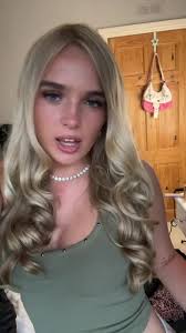 𝒶𝓂𝓎 𝒽ℯ𝓇𝒹𝓂𝒶𝓃 🍒 (@.amyherdman)