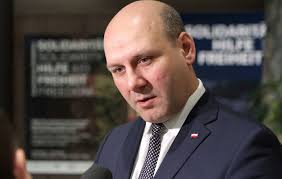 NASZ WYWIAD. Szynkowski vel Sęk: Nawrocki i Trump otwierają okno mocnych  relacji. Cokolwiek nie robiłby Sikorski, nie powinno nas to zajmować  https://wpolityce.pl/polityka/739393-szynkowski-nawrocki-i-trump-otwieraja-okno-mocnych-relacji