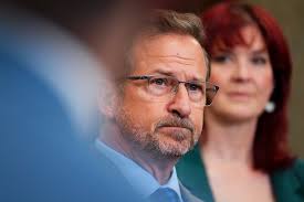 John Van Doorn congédié: «Je suis dévasté»