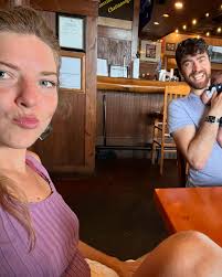 Grateful for so many things in my life 🙏🏻❤️ I can only thank God and the  people around me who have made so many parts of my life wonderful. ❤️ It  feels