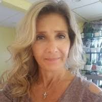 Linda Kasper's Instagram, Twitter & Facebook