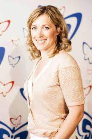 Fischer absolvierte eine schauspielausbildung an der hochschule für musik und darstellende kunst in wien. Schauspielerin Nicole Ernst Ger Anlaesslich Eines Pressetermins Zur Sat1 Telenovela Schmetterling