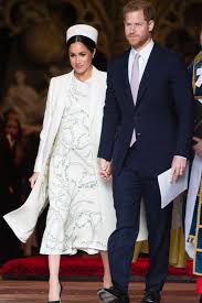 Découvrez cette photo de gabriel macht sur les 279 photos de gabriel macht disponibles sur allociné. Meghan Markle Dress White Meghan Markle Enceinte Schwanger