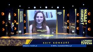 Ciężarówka zablokowała rondo w zakręcie. Grand Press 2020 Justyna Suchecka Szymon Jadczak I Wojciech Bojanowski Z Nagrodami Lista Zwyciezcow Tvn24