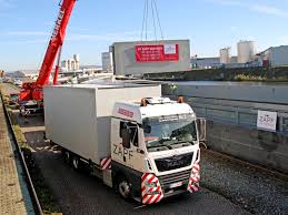Profitieren sie von der erfahrung aus über 400.000 gefertigten fertiggaragen! Zapf Betonfertiggaragen Per Schiff In Die Niederlande News 20 11 2020 Transportbranche De