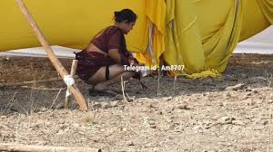 Indian Desi Aunty Pissing - video 2 - ThisVid.com