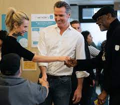 The latest tweets from @cagovernor About California Governor