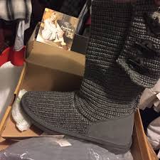 Keep your feet and your wallet happy when you get your new soft and cozy women's slippers at shoe carnival. Parity Bearpaw Knit Tall Up To 62 Off