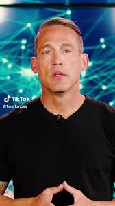 Mark Moss (@1_markmoss)