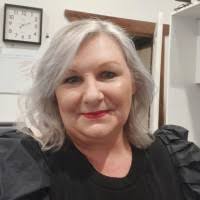 80+ "Julie Morris" profiles